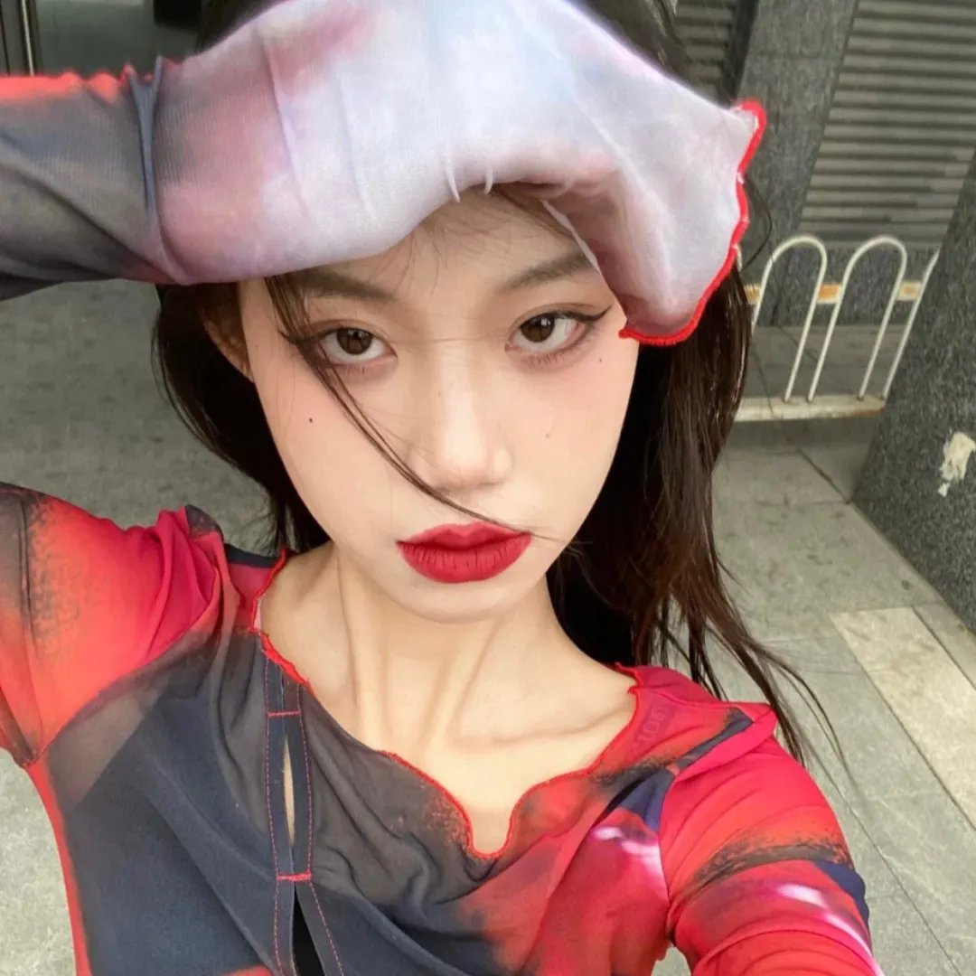 玫瑰园里的老少爷们儿